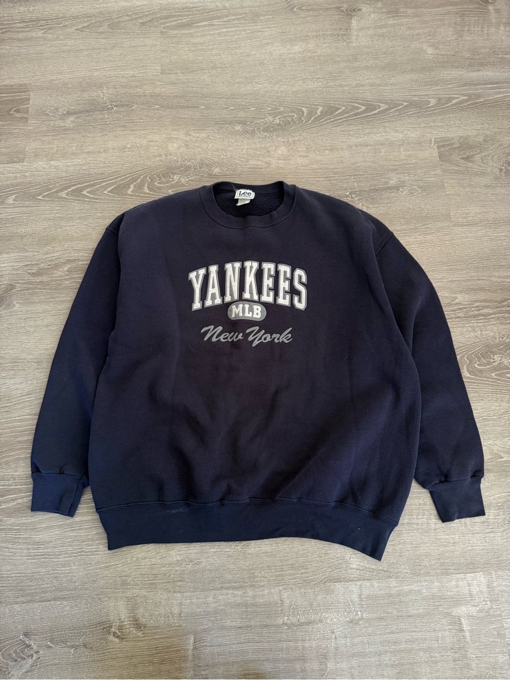 Vintage Lee Sport New York Yankees Crewneck Sweatshirt Size XL